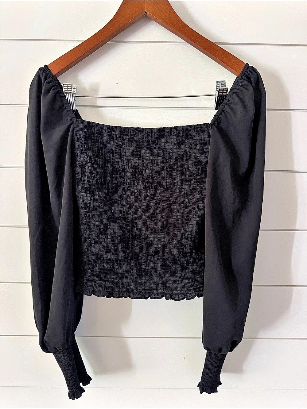 Gianni Bini Black Smocked Crop Top Size Small